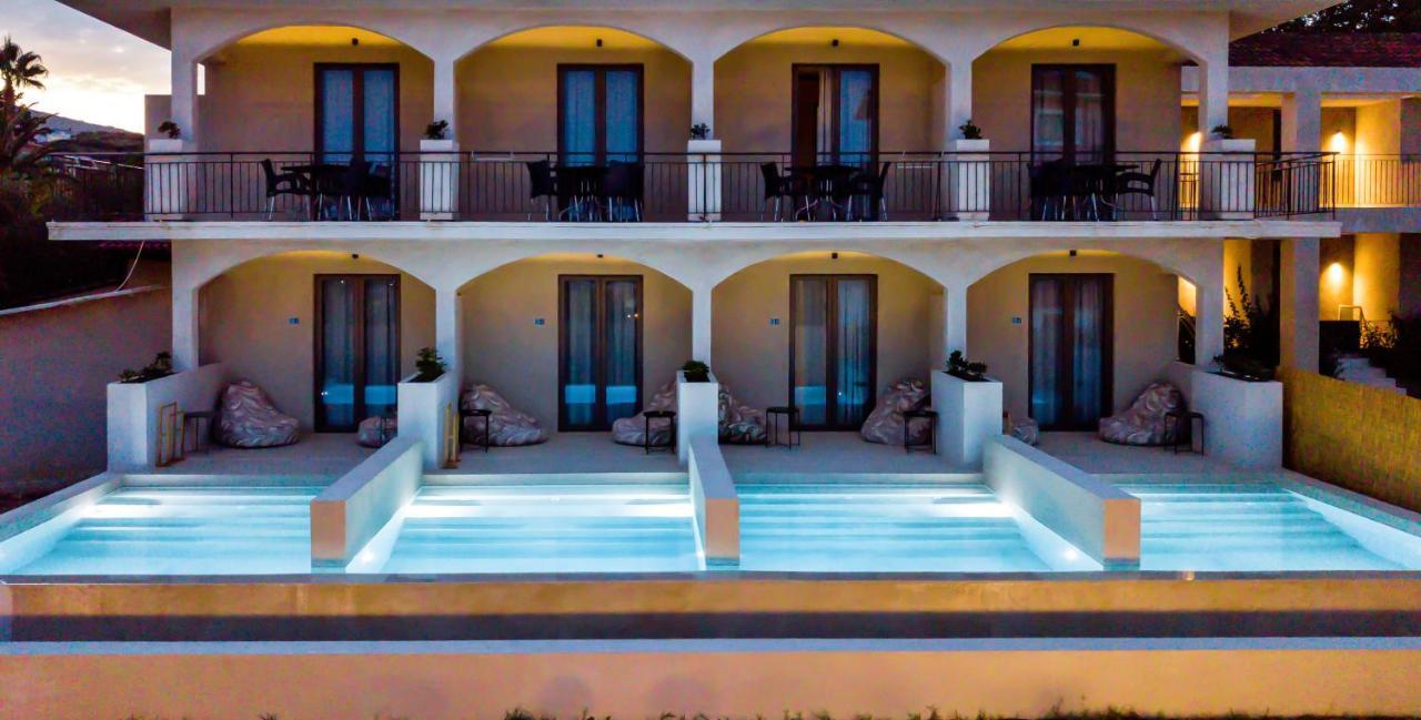 Agave Boutique Hotel ลากานาส ภายนอก รูปภาพ